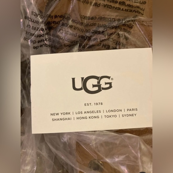 Ugg Adirondack ll Boots Chestnut Size 8 Like New! - Picture 8 of 8